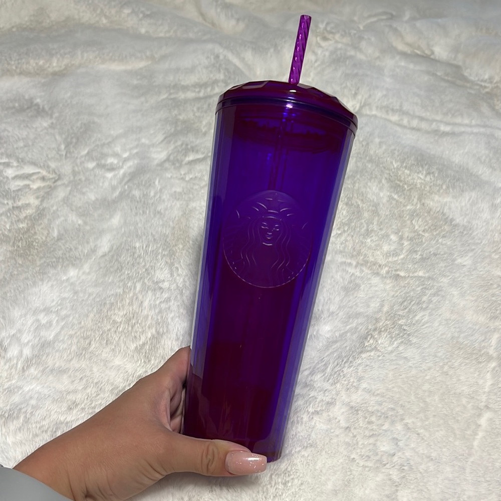 Some Starbucks tumblers